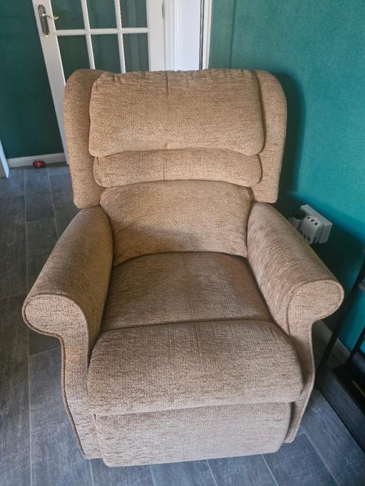 Buy & Sell Minworth Trade Park Birmingham - Photos for electric rise and recline chair