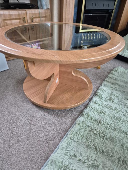 Buy & Sell Yew Tree Estate Sandwell - Photos for lounge table