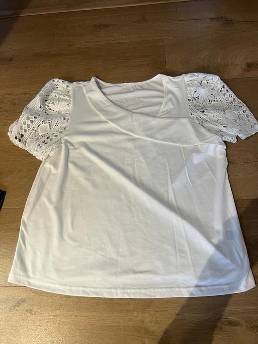 Buy & Sell Wingate County Durham - Photos for New size 16 t shirt