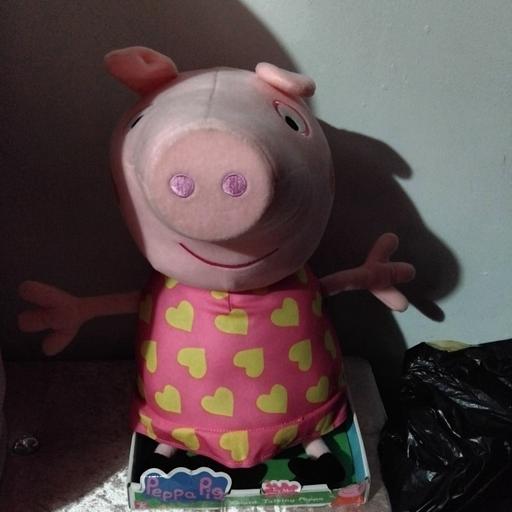 Buy & Sell Kings Norton Birmingham - Photos for giant talking peppa