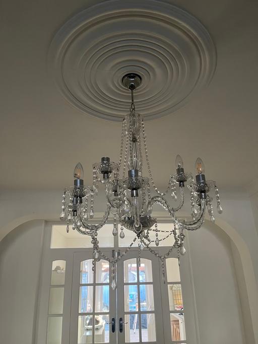 Buy & Sell Rush Green Barking and Dagenham - Photos for 2 nine lighter Chandeliers 