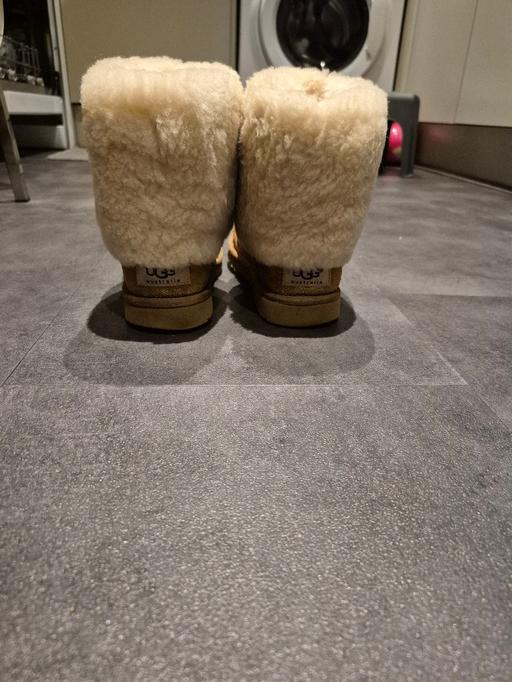Buy & Sell Norbury South West London - Photos for ugg boots