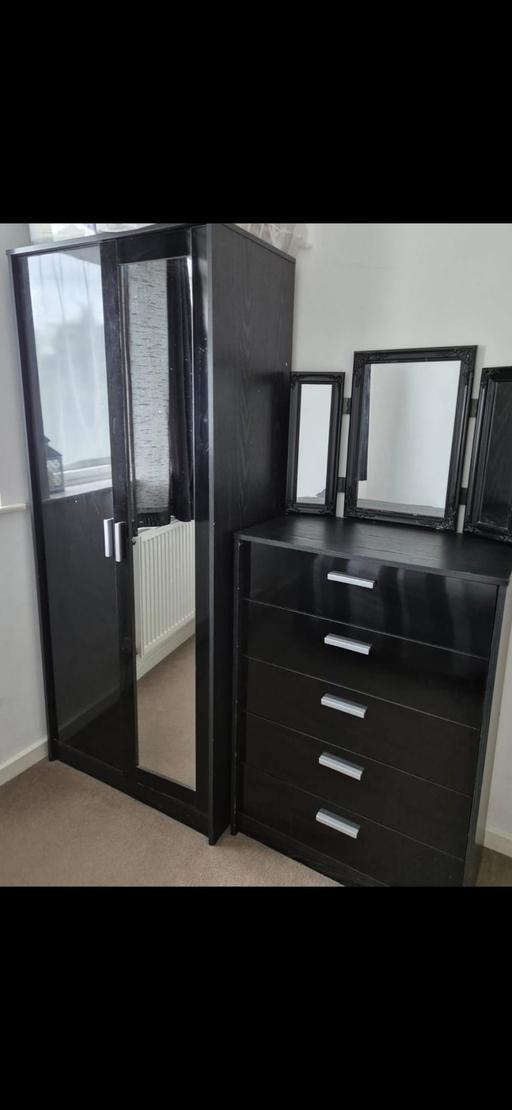 Buy & Sell Slough Slough - Photos for Cupboard, wardrobe and bedside draw