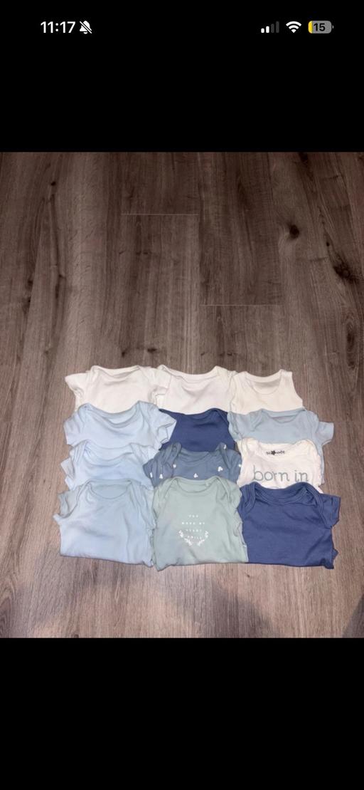 Buy & Sell Abbeydale Gloucester - Photos for 12x boys vests UP TO 1M