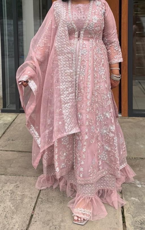 Buy & Sell Daisy Hill Bradford - Photos for Asian wedding outfit