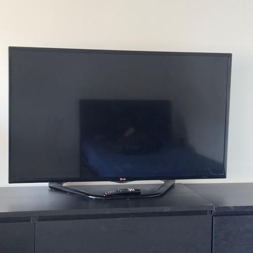 Buy & Sell Balsall Heath Birmingham - Photos for 48 inch LG TV spares and repairs new remote