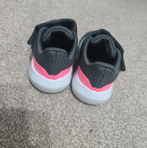 Buy & Sell Dukinfield Tameside - Photos for girls trainers