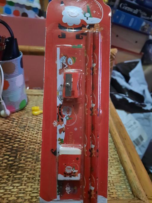 Buy & Sell Woodside South East London - Photos for Christmas stationary Set