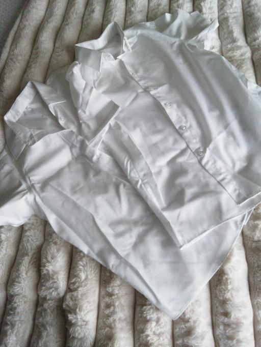 Buy & Sell Wednesfield Wolverhampton - Photos for (2) Girls school shirts size 10 /11 yrs