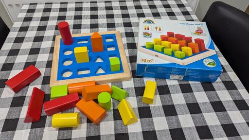 Buy & Sell Newhall Street Birmingham - Photos for Geo shape sorter. Physical and cognitive toy