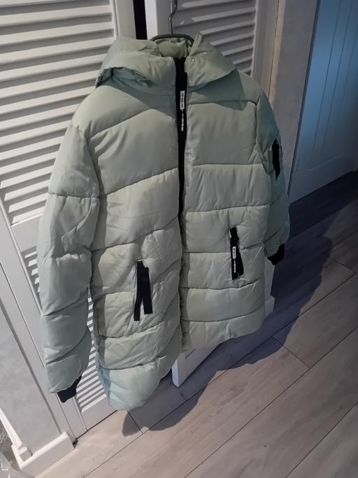Buy & Sell Tipton Sandwell - Photos for brand new padded coat