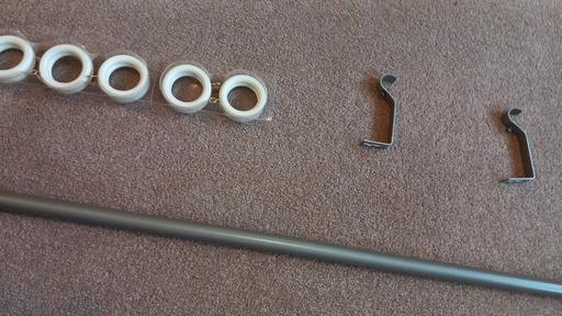 Buy & Sell Hunt End Redditch - Photos for Curtain Rail