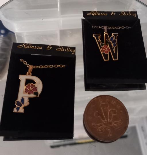 Buy & Sell Thatto Heath Saint Helens - Photos for 2 cloisonne enamel letter initial pendants