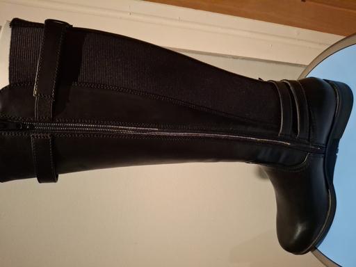 Buy & Sell Netherton Dudley - Photos for Ladies Black knee high boots - new in box