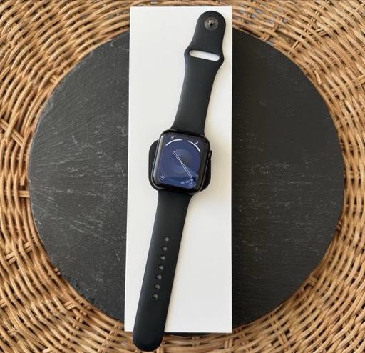 Buy & Sell Netherton Dudley - Photos for Apple Watch SE 2022 GPS excellent condition