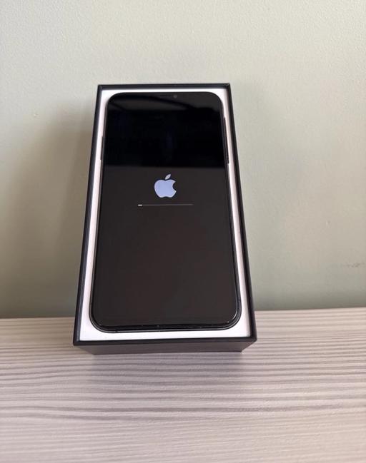 Buy & Sell Netherton Dudley - Photos for iPhone 11 Pro Max 64gb unlocked