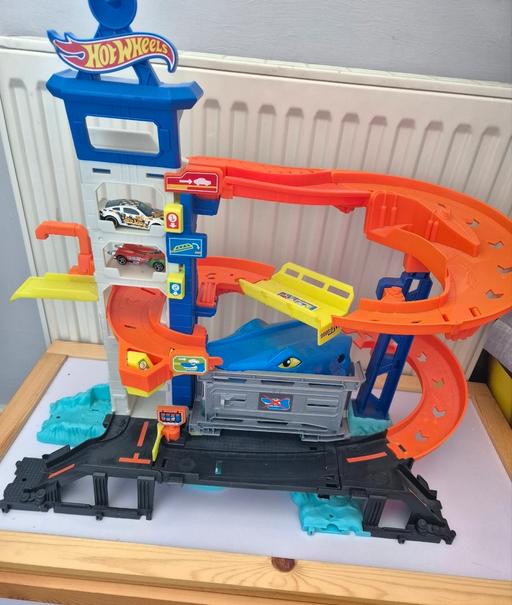 Buy & Sell Wilnecote Tamworth - Photos for shark attack hot wheels set