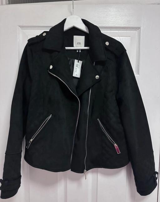 Buy & Sell Tividale Sandwell - Photos for River island coat size 16