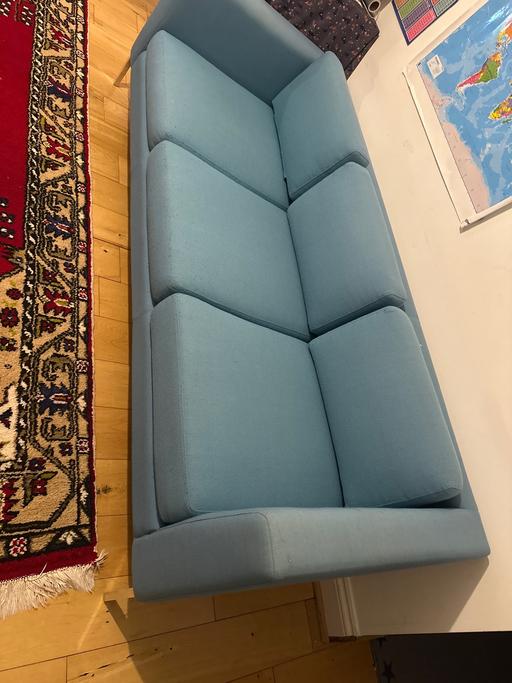 Buy & Sell Pentonville North London - Photos for 3 seat sofa