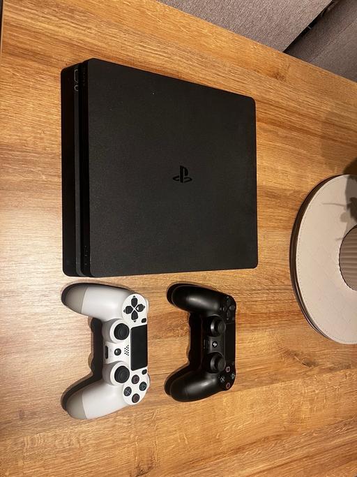 Buy & Sell Holgate York - Photos for PS4