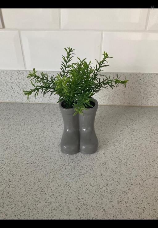 Buy & Sell Telford Way Industrial Estate North Northamptonshire - Photos for Next artificial plant in ceramic welly boot
