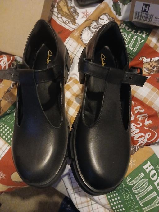 Buy & Sell Middleton Rochdale - Photos for Clarks women t bar 6 1/2