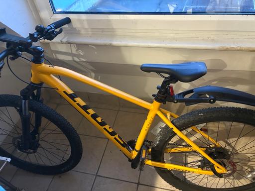 Buy & Sell Reigate Reigate and Banstead - Photos for Mountain bike