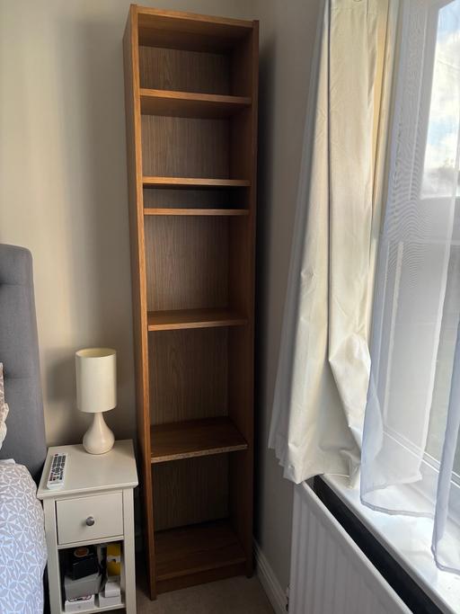 Buy & Sell Colliers Wood South West London - Photos for Tall bookcase
