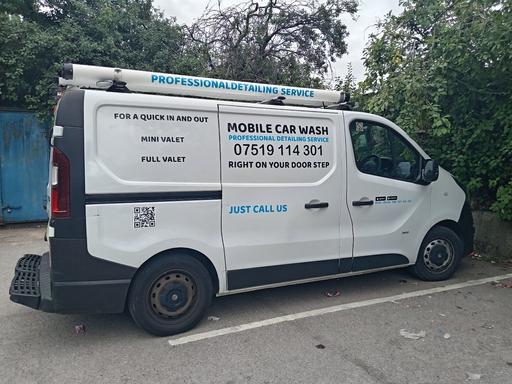 Vehicles Nottingham City Centre Nottingham - Photos for Vauxhall, VIVARO, Panel Van, 2016