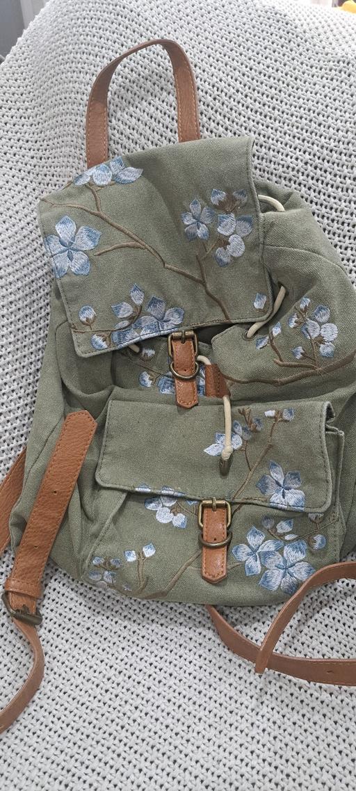 Buy & Sell Sutton Coldfield Birmingham - Photos for M&S collection backpack