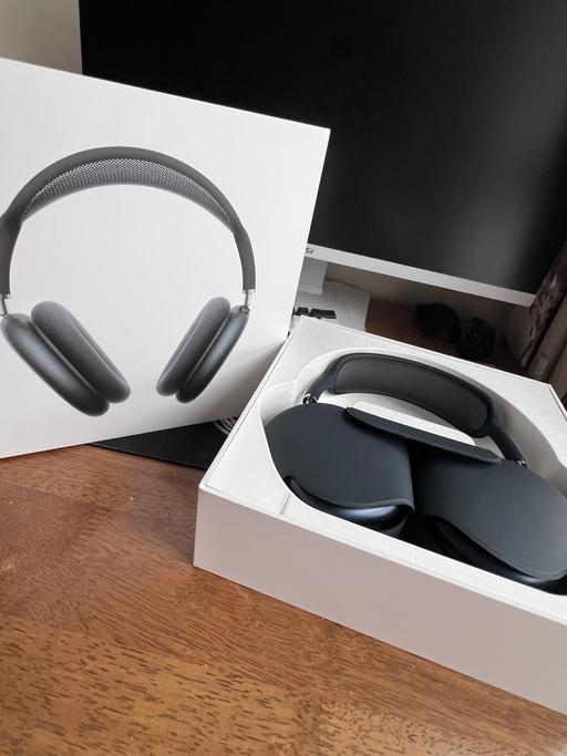 Buy & Sell Seven Kings East London - Photos for Apple airpod max