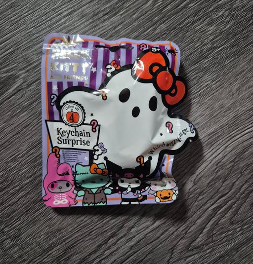 Buy & Sell Crumpsall Manchester - Photos for new Hello Kitty Keychain Surprise