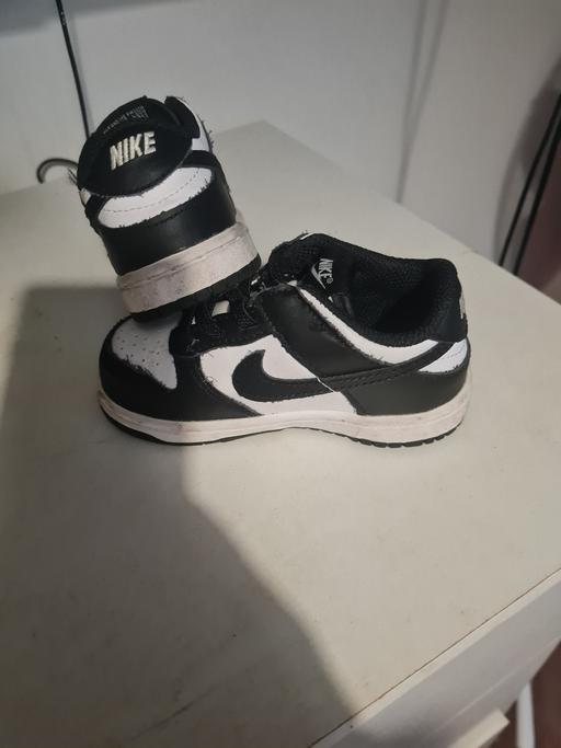 Buy & Sell Castle Green East London - Photos for panda dunks (kids) 6.5