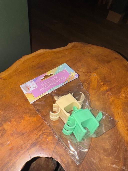 Buy & Sell Turnford Broxbourne - Photos for LIPSTICK HOLDER