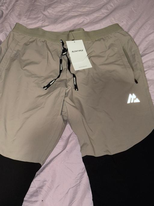 Buy & Sell Hunts Cross Knowsley - Photos for Montirex tracksuit bottoms