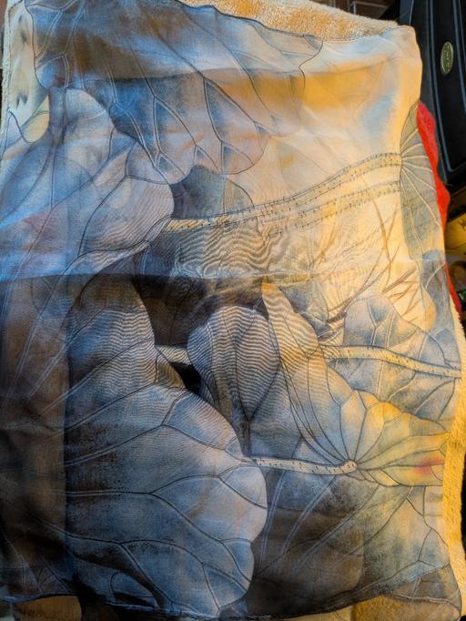 Buy & Sell Telford Telford and Wrekin - Photos for NEW SHEER HEAD AND NECK SCARF