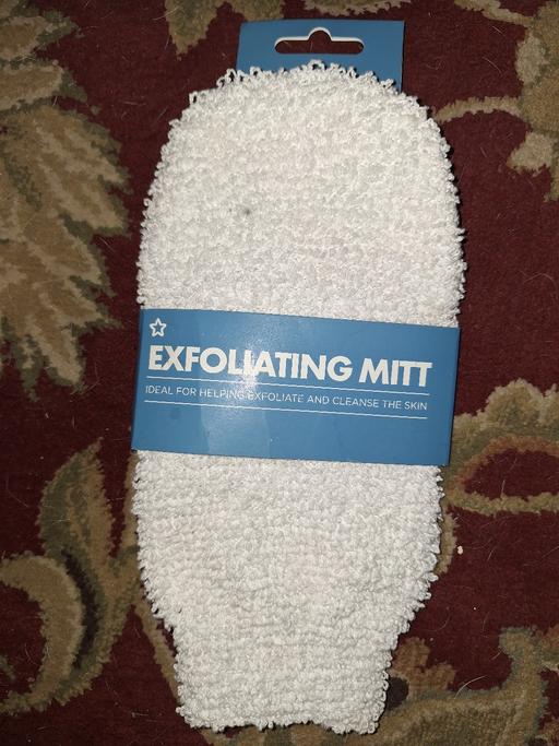 Buy & Sell Ettingshall Park Wolverhampton - Photos for New Exfoliating Mitt
