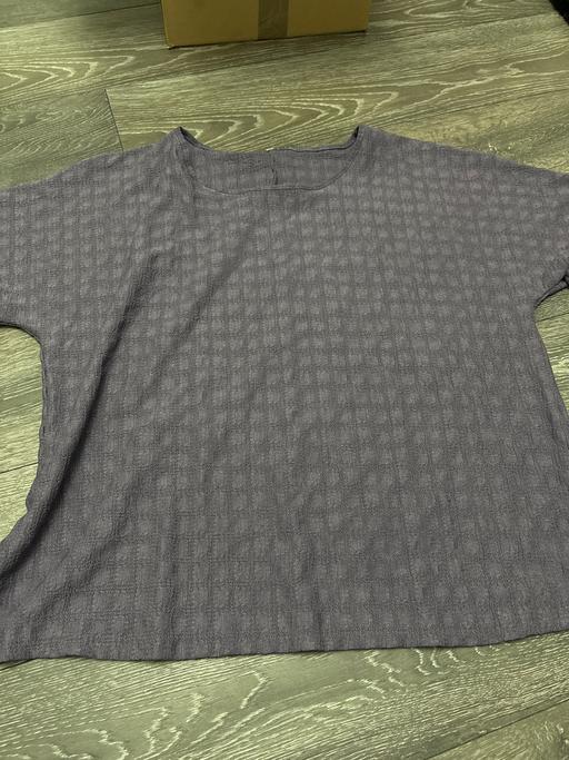 Buy & Sell Woodsetton Dudley - Photos for Ladies top