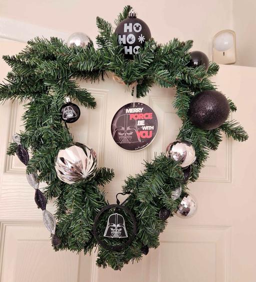 Buy & Sell Heath Town Wolverhampton - Photos for Star Wars themed Christmas wreath