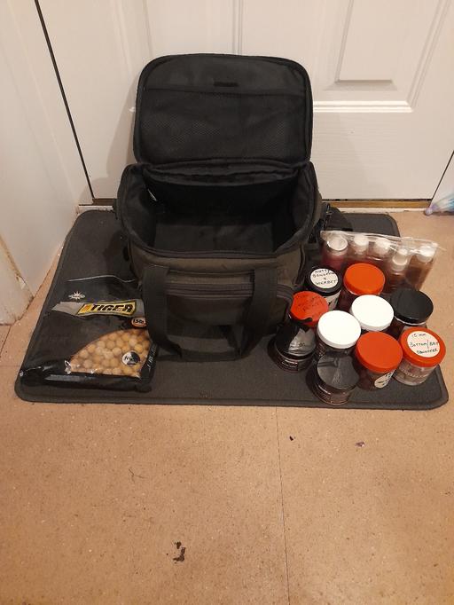 Buy & Sell Clayhanger Walsall - Photos for fishing bag and bait bundle