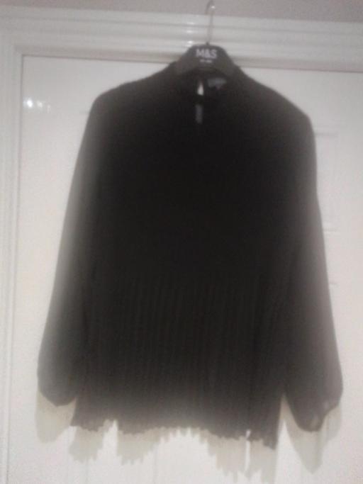 Buy & Sell Streetly Walsall - Photos for LADIES BLACK LONG SLEEVED TOP