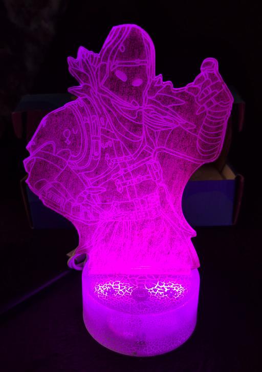 Buy & Sell Wednesfield Wolverhampton - Photos for Raven Skins Colour Changing Night Light.