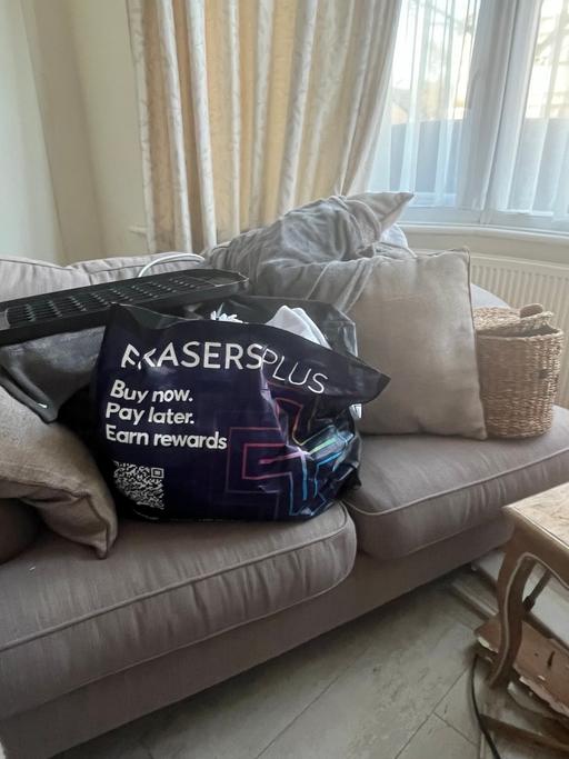 Buy & Sell Rush Green Barking and Dagenham - Photos for Three seater