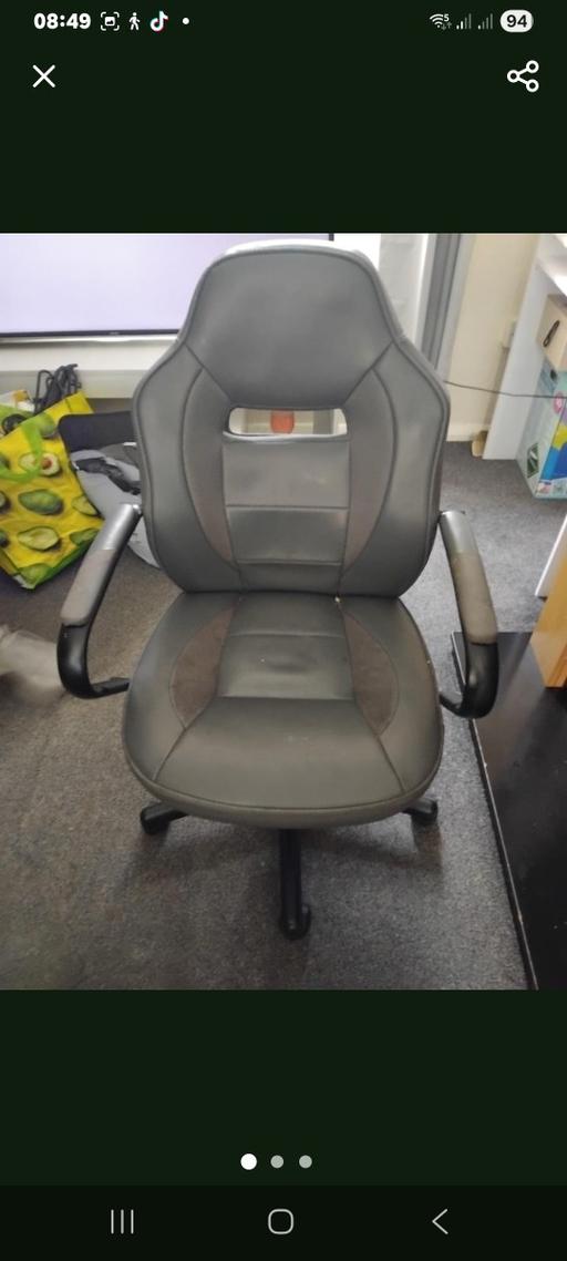 Buy & Sell Stow Heath Wolverhampton - Photos for Chair.