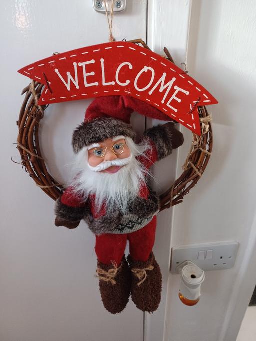 Buy & Sell Eckington North East Derbyshire - Photos for santa hanging wreath