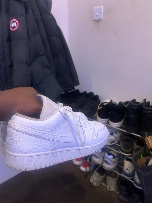 Buy & Sell Norbury South West London - Photos for Jordan 1s low