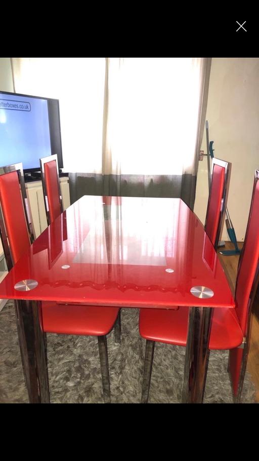 Buy & Sell Bilston Wolverhampton - Photos for Dining table