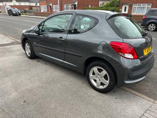 Vehicles French Walls Sandwell - Photos for Peugeot