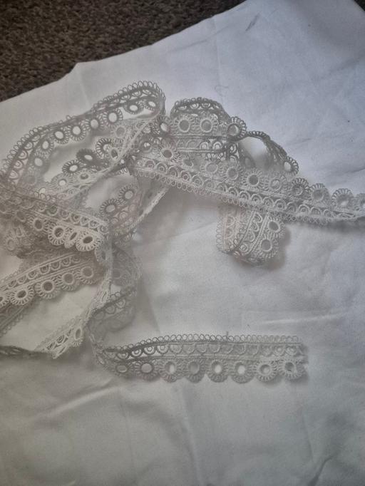 Buy & Sell Kitts Green Birmingham - Photos for 2 meters lace