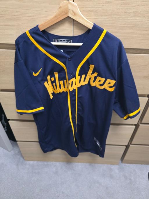 Buy & Sell Millbank Central London - Photos for milwaukee Brewers size Xl